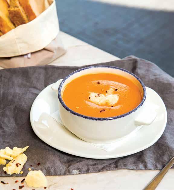 CASARECCE ΣΤΟ ΦΟΥΡΝΟ ΨΗΤΑ ΛΑΧΑΝΙΚΑ Vegetarian Ψητά λαχανικά (πιπεριές κόκκινες και πράσινες, ντομάτα, μελιτζάνα, κολοκυθάκι), ρόκα, πέστο βασιλικού, σάλτσα τομάτας, πάστα ελιάς, παρμεζάνα ΑΠΑΚΙ
