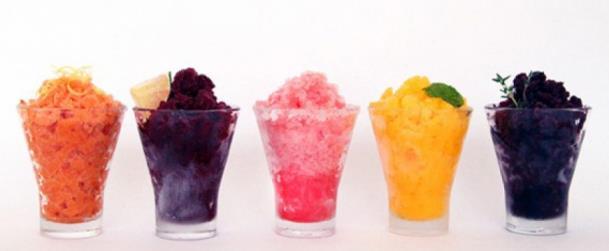Γρανίτες Ice Juice Soft Drinks Γρανίτα φράουλα Ιce juice strawberry Γρανίτα λεμόνι Ice juice lemon Smoothies Pineapple Smoothie χυμό