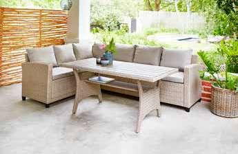 Τραπέζι, Π74 x Μ144 x Υ67 cm, με ανθεκτική επιφάνεια από τεχνητό ξύλο, που δε χρειάζεται συντήρηση,