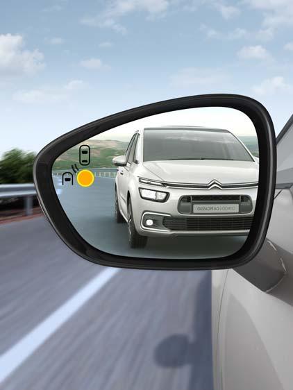 ACTIVE SAFETY BRAKE Το Active City Brake αποτελεί ένα προηγμένο σύστημα αυτόματου φρεναρίσματος το οποίο επιτρέπει την αποφυγή συγκρούσεων σε χαμηλές ταχύτητες (μέχρι 30