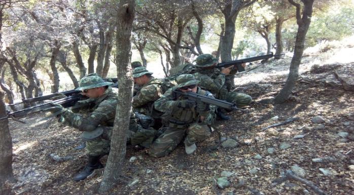 Η εκπαίδευση, ο άρτιος εξοπλισμός της με τα πλέον σύγχρονα οπλικά συστήματα και μέσα που επιδρούν πολλαπλασιαστικά στη μαχητική της ικανότητα και η συντήρησή