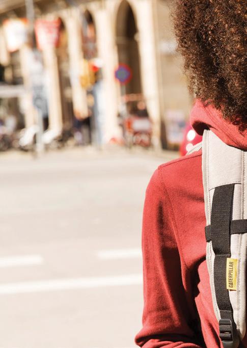 ΠΕΡΙΕΧΌΜΕΝΑ SOFT BAGS MILLENNIAL CLASSIC... 7 MILLENNIAL CARGO... 14 COMBAT VISIFLASH... 18 COMBAT... 21 ULTIMATE PROTECT... 24 EARTHLINE... 31 SELFIE... 33 URBAN ACTIVE... 35 URBAN MOUNTAINEER.