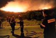 πυρκαγιάς, αποσοβήθηκε ο κίνδυνος για τις κατοικημένες περιοχές, περιορίστηκαν τα επικίνδυνα ενεργά μέτωπα και τελικά το βράδυ της Πέμπτης 3 Αυγούστου η πυρκαγιά είχε τεθεί