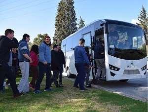 Η Διοίκηση, το Προσωπικό, κυρίως όμως οι ίδιοι οι εκπαιδευόμενοι του Ιδρύματός μας, αισθανόμαστε την ανάγκη να ευχαριστήσουμε θερμά όλους όσους έχουν προσφέρει προϊόντα και υπηρεσίες ιδιαίτερα