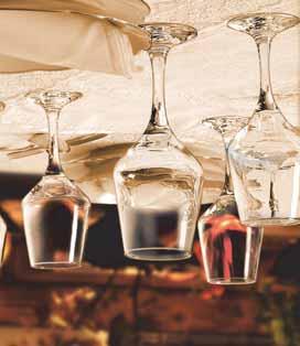 Contea «V» 12 01.10906 wine, 49 cl 6,9 cm 22,5 cm συσκ.: 6/24 1,62 01.14091 hi-ball, 35 cl 8,2 cm 16,2 cm συσκ.: 6 1,39 Giglio 01.10904 wine, 38 cl 8,7 cm 20,5 cm συσκ.: 6/24 1,39 01.