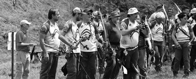 XII Campionato Italiano 3D 4 Arcieri Tigullio (De Ponti, Dondi, Vicini) 1.202 207 114 94 5 AGA (Malvasio, Munari, Pittaluga) 1.256 196 6 AN Polizia Sez. Arcieri (Giannini, Taccola, Venturelli) 1.