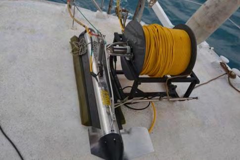5kHz και 13,5kHz και Ηχοβολιστής πλευρικής σάρωσης Edgetech 4200 τορπίλη διπλής συχνότητας (100 και 400 khz)(εικ3.5).