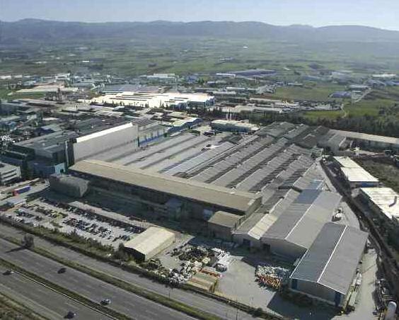 Σε ετήσια βάση πραγματοποιούνται σημαντικές επενδύσεις, οι οποίες έχουν ως αποτέλεσμα πολλαπλά οφέλη τόσο για την Εταιρία όσο και για τις τοπικές κοινωνίες και τη χώρα ευρύτερα.