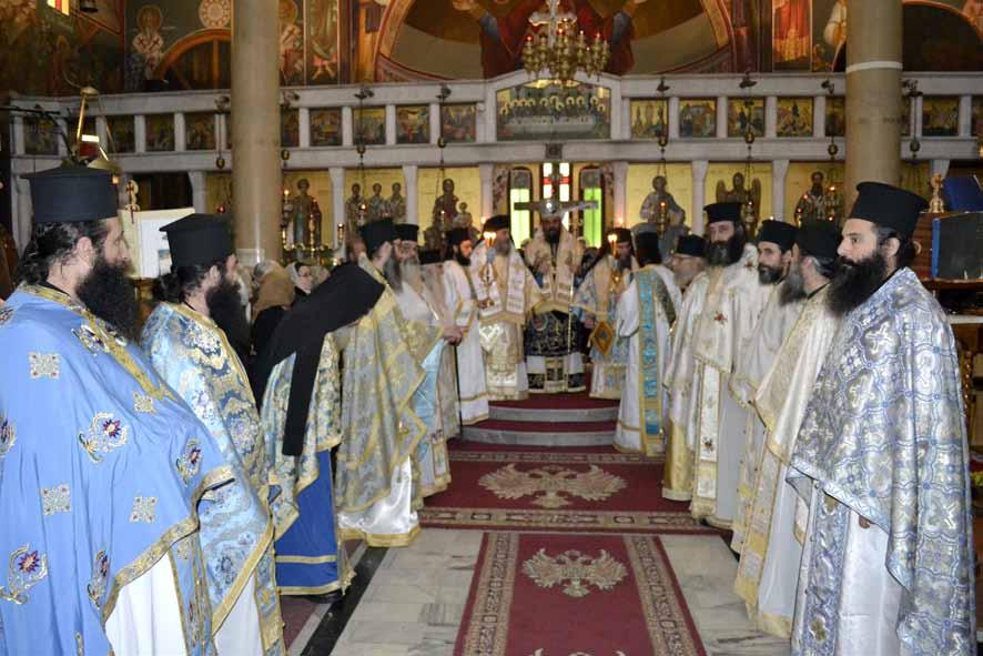 Εκεί έγινε επίσκεψη στην ευρύχωρη και ωραία Εκκλησία του Ευαγγελισμού της Θεοτόκου της Εκκλησίας μας του Πατρίου Ημερολογίου.