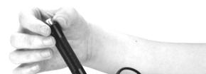 4.2.1 Accensione Inserire la spina del dispositivo d impatto nella presa del