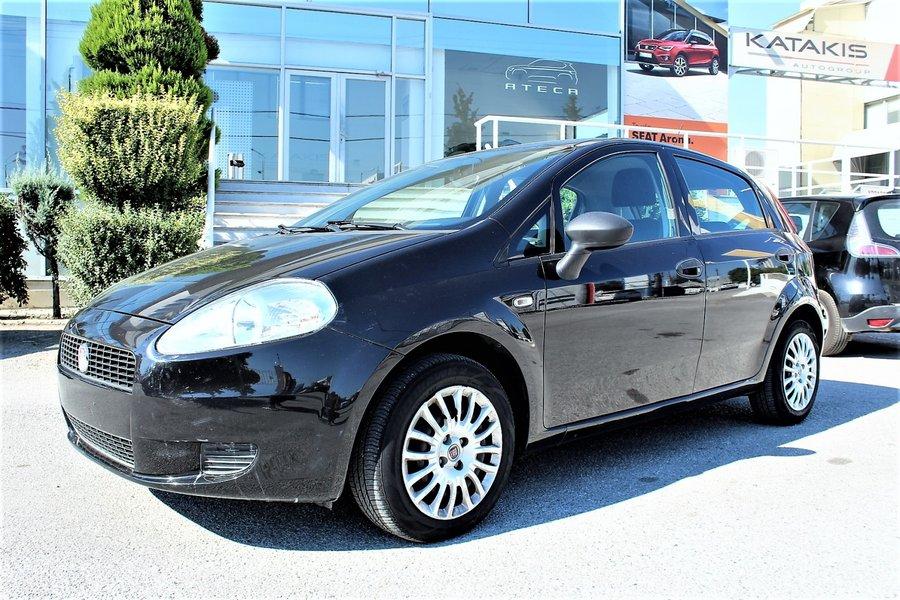 Επικοινωνία: G katakis ( Autogroup) 2310455811 Μεταχειρισμένα - Fiat - Grande Punto Condition: Μεταχειρισμένο Body Type: Κόμπακτ Transmission: Χειροκίνητο Year: 2011 Drive: Προσθιοκίνητο (FWD) Fuel: