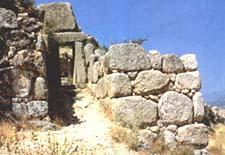 Σο Ανακτορικό υγκρότημα βρύςκεται ςτο ψηλϐτερο ςημεύο και εύναι χτιςμϋνο ςε διϊφορα επύπεδα.