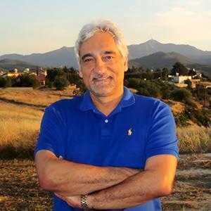 Προσκεκλημένοι ομιλητές Professor George Christou Drago and Distinguished Professor Department of Chemistry University of Florida Professor George Christou is in synthetic and physical-inorganic