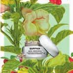 σώμα. Hydra Beauty Camellia Water Cream, Chanel, μια ρευστή ενυδατική κρέμα εμπλουτισμένη με ανθόνερο καμέλιας που αποκαλύπτει τη λάμψη της επιδερμίδας.