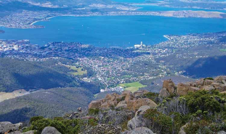Mt Wellington Mt Wellington Summit, Historic Hobart Mt Wellington Summit Operates: DAILY except Sun Departs: 9.15am Returns: 11.