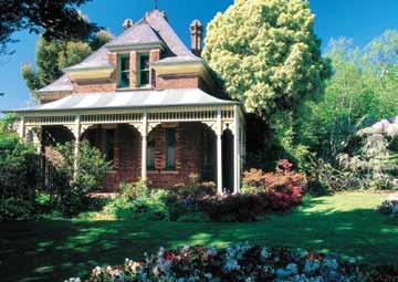 Launceston City City Tour Launceston Highlights City Highlights, Tamar Valley, Grindelwald, Wine and Fruits TOURS FROM LAUNCESTON TOURS FROM LAUNCESTON Tamar Valley Operates: