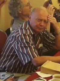 Επί έξι μήνες, στη Γαλλία, η απόρριψη αυτών των πολιτικών εκφράστηκε κυρίως με τα κίτρινα γιλέκα. Το αποτέλεσμα των εκλογών εκφράζει, κατά κάποιο τρόπο, αυτή την απόρριψη.