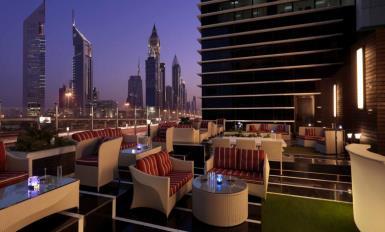 το DusitD2 Kenz hotel παρέχει εύκολη πρόσβαση στο Dubai Media City, στο Παγκόσμιο Κέντρο Εμπορίου του Ντουμπάι και σε σημαντικά