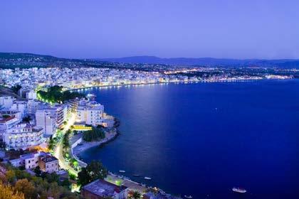 000 κρεβάτια, τα περισσότερα εκ των οποίων προσφέρονται σε ιδιωτικά καταλύματα.