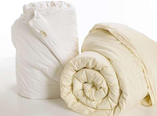 Comforter and pillow with filling 100% pure wool,100% cotton