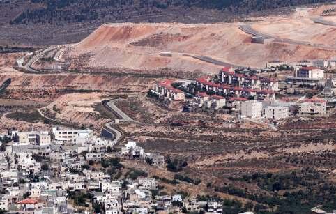 Εικόνα 9: Η αποικία Betar Illit περικυκλώνει