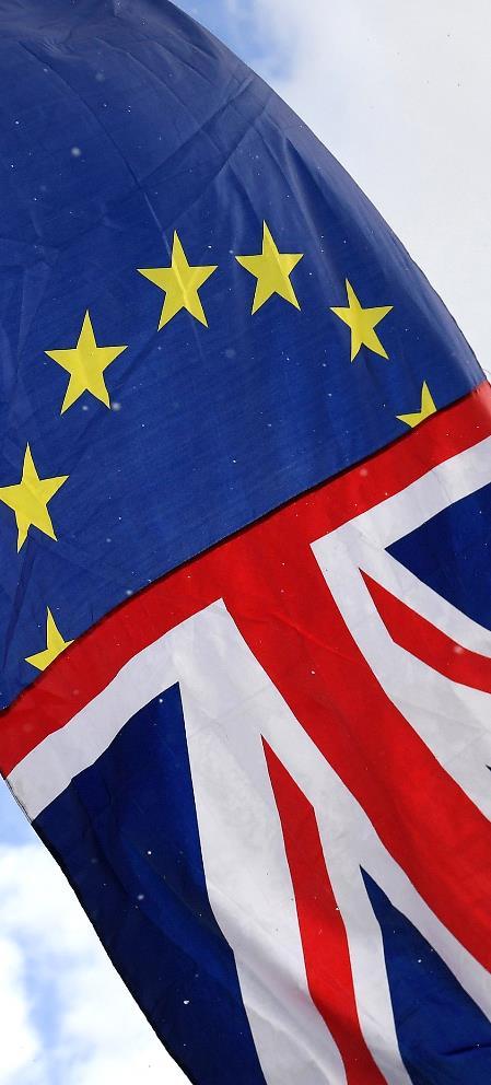 Προετοιμασία για το Τελωνείο μετά το Brexit Χρειάζεται να προσκομίσετε δήλωση για ελεγχόμενες εξαγωγές; Προϊόντα που θεωρούνται στρατιωτικά ή διττής χρήσης, υπόκεινται σε ελέγχους εξαγωγών.