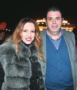 Ο Μιχάλης Σοφοκλέους Ο Κωνσταντίνος Πετρίδης Με την εκρηκτική Ελένη Φουρέιρα και χιλιάδες κόσμου η Παραμυθούπολη Λευκωσίας άνοιξε τις πύλες της.