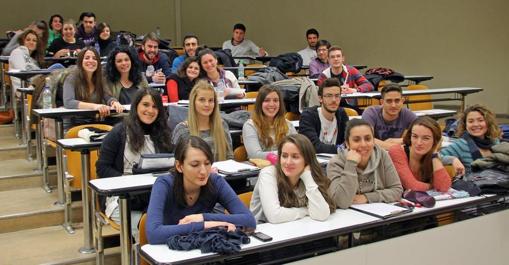 9 μαθήματα στα οποία εξετάστηκαν για την κατάταξή τους.