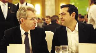 Ο Μαρινάκης έβγαλε μια ανακοίνωση. Μάλιστα. Και τα χώνει στην ΕΠΟ. Και ψάχνεις να βρεις πού είναι ο Γραμμένος.