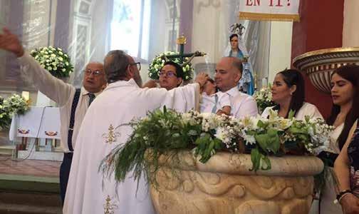Αγία Αικατερίνη Η Αγία Αικατερίνη είναι από τα πρόσωπα εκείνα της Ορθοδοξίας που η ζωή και η δράση της αγγίζει τα όρια του μύθου.