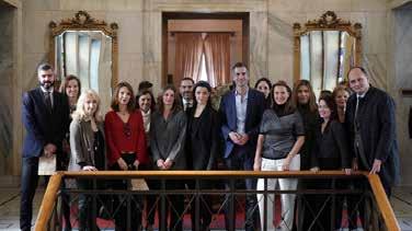 των τεχνών και δημιουργία συνθηκών συνάντησης ξανά των πολιτών στον δημόσιο χώρο.