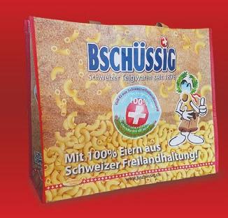 Seite 8 LESERMEINUNGEN Bündner Nachrichten, 11. Oktober 2019 Lesermeinung «Nach dem Klima- nun der Staatswandel?