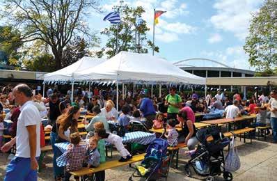 im Rahmen des Oktoberfests eine vom Elternbeirat in Zusammenarbeit mit dem Laiko Krankenhaus organisierte Blutspendenaktion für die Blutbank der DSA statt.