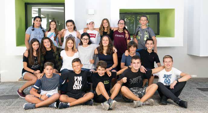 Margarita, Schrader Nikolas, Skiani Lydia, Smyrniotis Charilaos, Stavrou Georgios-Nektarios, Symeonidis-Kandiloros Konstantinos, Thomakou Virginia, Zafeiratos Iasonas, Zafeiropoulos Ilias 8a