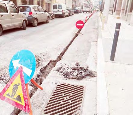 Η συχνότητα όχλησης υπερβαίνει κατά πολύ τα όρια του νόμου (αντί μια φορά ανά 2 ημέρες) καλούν καθημερινά και πάνω από 10 φορές τη μέρα, καλούν ακόμα κι αν ο οφειλέτης έχει ρυθμίσει την οφειλή του ή