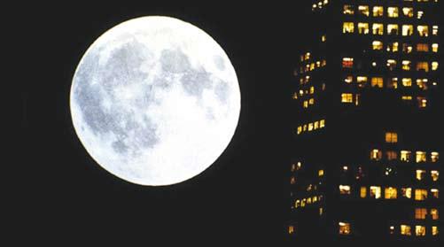 ΤΟ ΣΙΝΕΜΑ ΟΝΕΙΡΕΥΕΤΑΙ CINEMA IS DREAMING ΚΟΓΙΑΝΙΣΚΑΤΣΙ KOYAANISQATSI ΗΠΑ / USA, 1982, ΕΓΧΡΩΜΟ / COLOR, DCP, 86', ΑΓΓΛΙΚΑ, χοπι / ENGLISH, HOPI Koyaanisqatsi, στην γλώσσα των Χόπι, σημαίνει ζωή εκτός