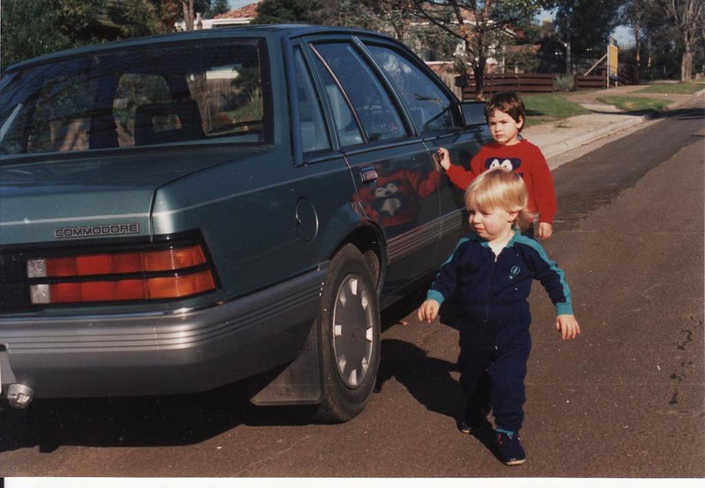 30 1989: Christopher and Vassie ready to get into the car Το Holden Commodore