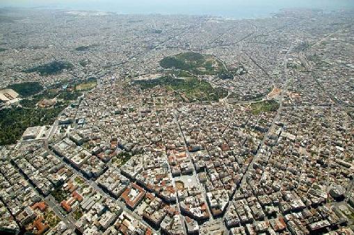 Κεφάλαιο 1ο εκµετάλλευση του χώρου, η καταστροφή του περιαστικού περιβάλλοντος, το έντονο κυκλοφοριακό πρόβληµα και η ατµοσφαιρική ρύπανση.