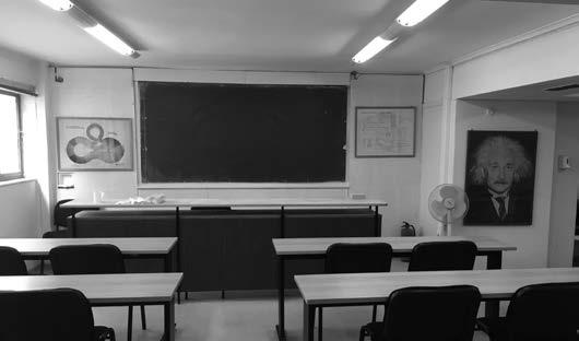 52 Προγράμματα τμημάτων για τους αποφοίτους του Ενιαίου Λυκείου Στο κεφάλαιο αυτό απευθυνόμαστε σε σας που είστε απόφοιτοι του Ενιαίου Λυκείου, αλλά δεν κατορθώσατε να εισαχθείτε σε μια από τις