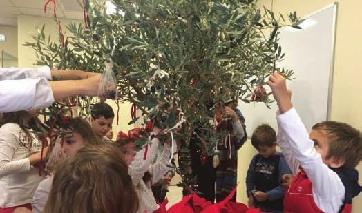 Ειρεσιώνη: Το Χριστουγεννιάτικο δέντρο της Αρχαίας Ελλάδας Έρευνα: Αλέξανδρος Ζαχαράκης Άλλο ένα έθιμο, που αντέγραψε η Βορειοδυτική Ευρώπη!