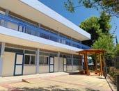 λειτουργούσα βιβλιοθήκη και συμπληρώθηκε η μόνωση πάνω από την αίθουσα εκδηλώσεων.