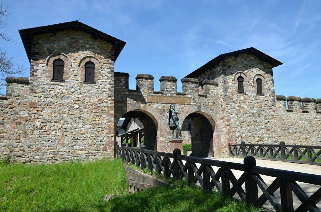 Οχυρό στο σημερινό Saalburg της Γερμανίας Πηγή εικόνας: