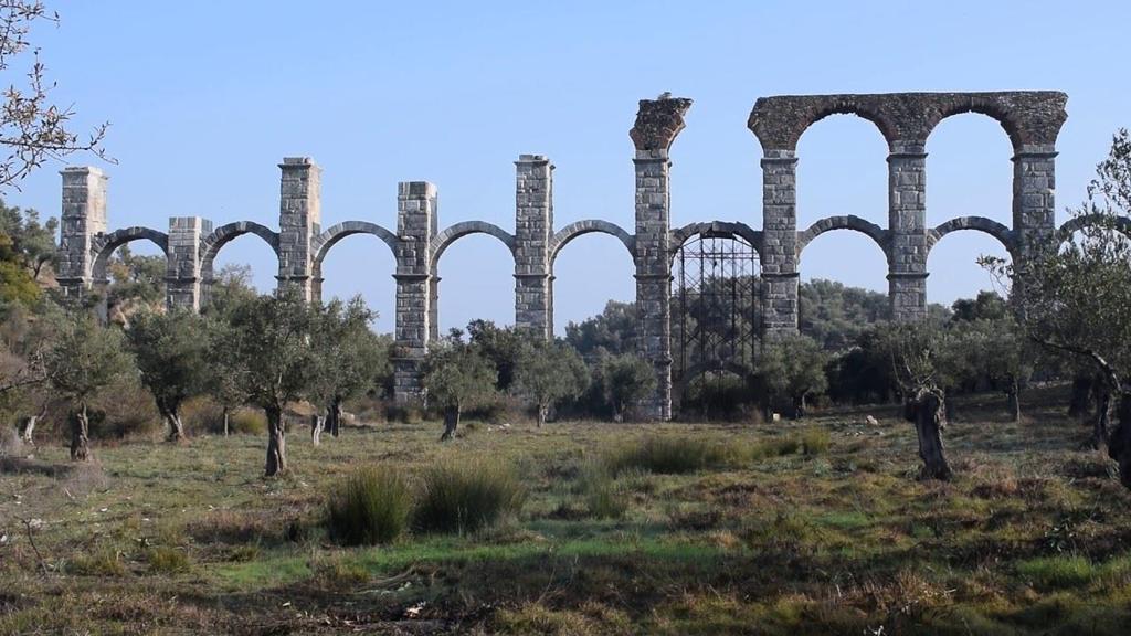 ΤΟ ΡΩΜΑÏΚΟ ΥΔΡΑΓΩΓΕΙΟ ΣΤΗ ΜΟΡΙΑ ΤΗΣ ΛΕΣΒΟΥ Πηγή