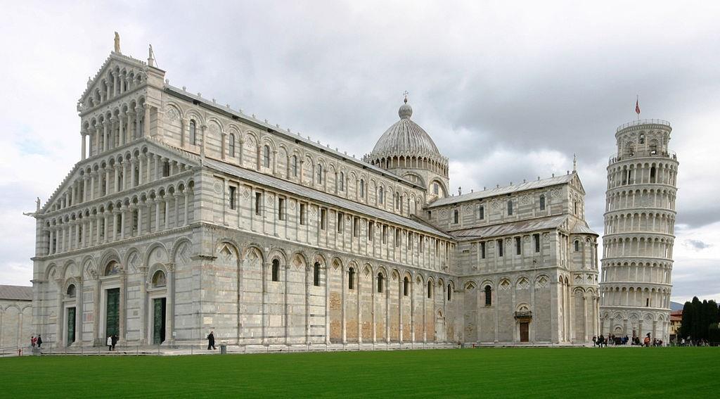 Το σύμβολο της Πίζα στην Piazza dei Miracoli