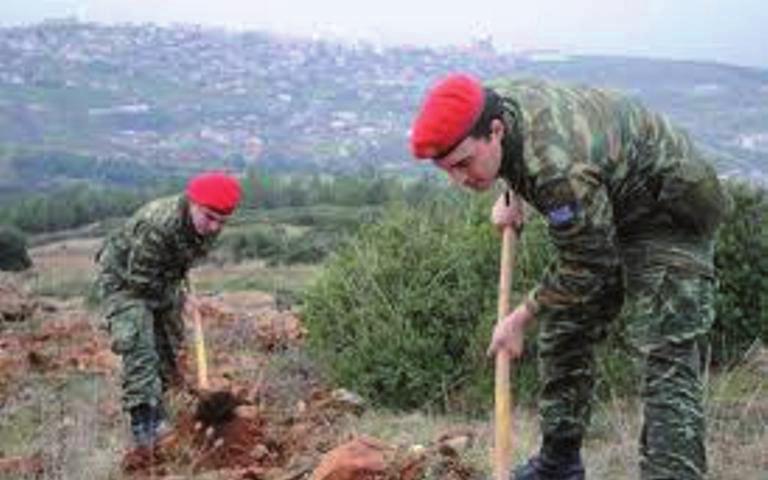 πρακτικές (αποφυγή υπερπτήσεων κατοικημένων/ τουριστικών/ προστατευόμενων περιοχών και μνημείων, θέσπιση ελάχιστων ορίων στις επιβεβλημένες υπερπτήσεις, περιστολή ωραρίου θορυβωδών εργασιών, αποφυγή