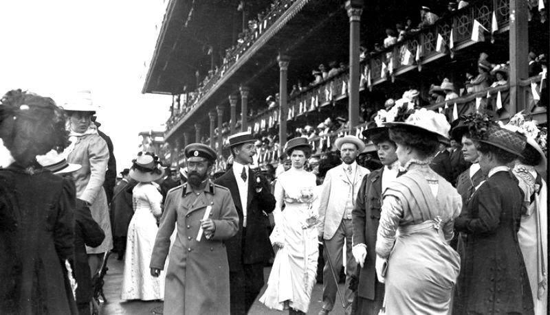 Η «καλή» κοινωνία της Ρωσίας το 1909 Φωτογραφία εποχής Πηγή εικόνας: