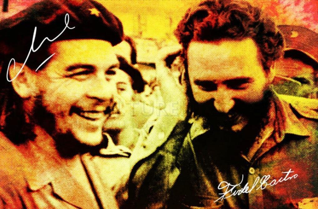 Οι ηγέτες της κουβανικής επανάστασης: αριστερά ο Τσε Γκεβάρα, δεξιά ο Φιντέλ