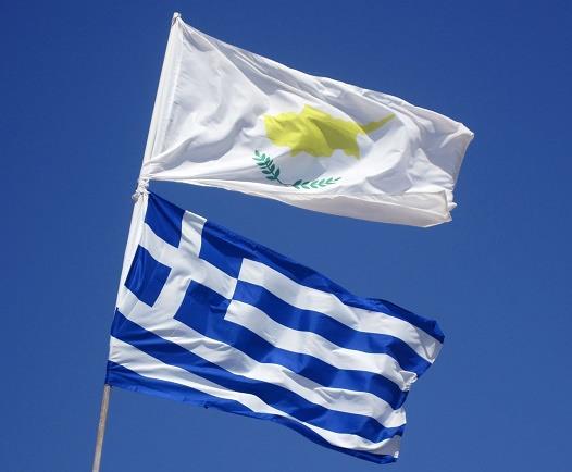 Η ΚΥΠΡΙΑΚΗ ΔΗΜΟΚΡΑΤΙΑ Η ανεξάρτητη Κυπριακή Δημοκρατία ιδρύθηκε το 1960 και πρώτος πρόεδρος της Κύπρου εκλέχθηκε ο