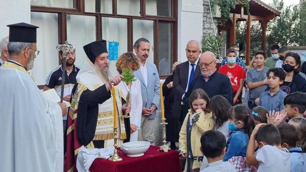 που αποτελεί διαχειριστικό φορέα των σχολείων, με επικεφαλής τον Πρόεδρο κ. Στέλιο Μπερμπέρη. Στην Ίμβρο ταξίδεψαν για να παραβρεθούν στην εκδήλωση ο Πρέσβης της Ελλάδας στην Άγκυρα κ.