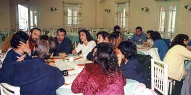 Εκεί, με μεγάλη χαρά και συγκίνηση, συνάντησα έναν υπέροχο άνθρωπο, ένα μυθικό πρόσωπο για μένα, τον αείμνηστο Βύρωνα Αντίπα.
